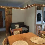 Snieznicki Z Prywatnymi Lazienkami Cisza I Gory Stara Moraw Guest house Stronie Slaskie