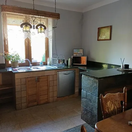 Snieznicki Domek Pokoje Z Prywatnymi Lazienkami Cisza I Gory Stara Moraw