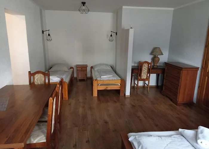 Snieznicki Z Prywatnymi Lazienkami Cisza I Gory Stara Moraw Guest house Stronie Slaskie